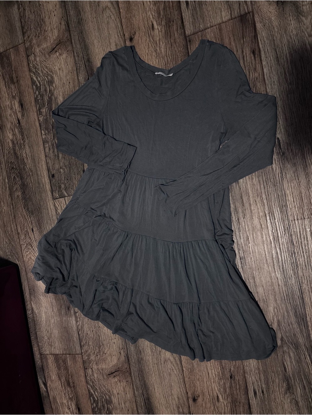 ENTRO Charcoal Long Sleeve Tiered Swing Dress SZ. Medium